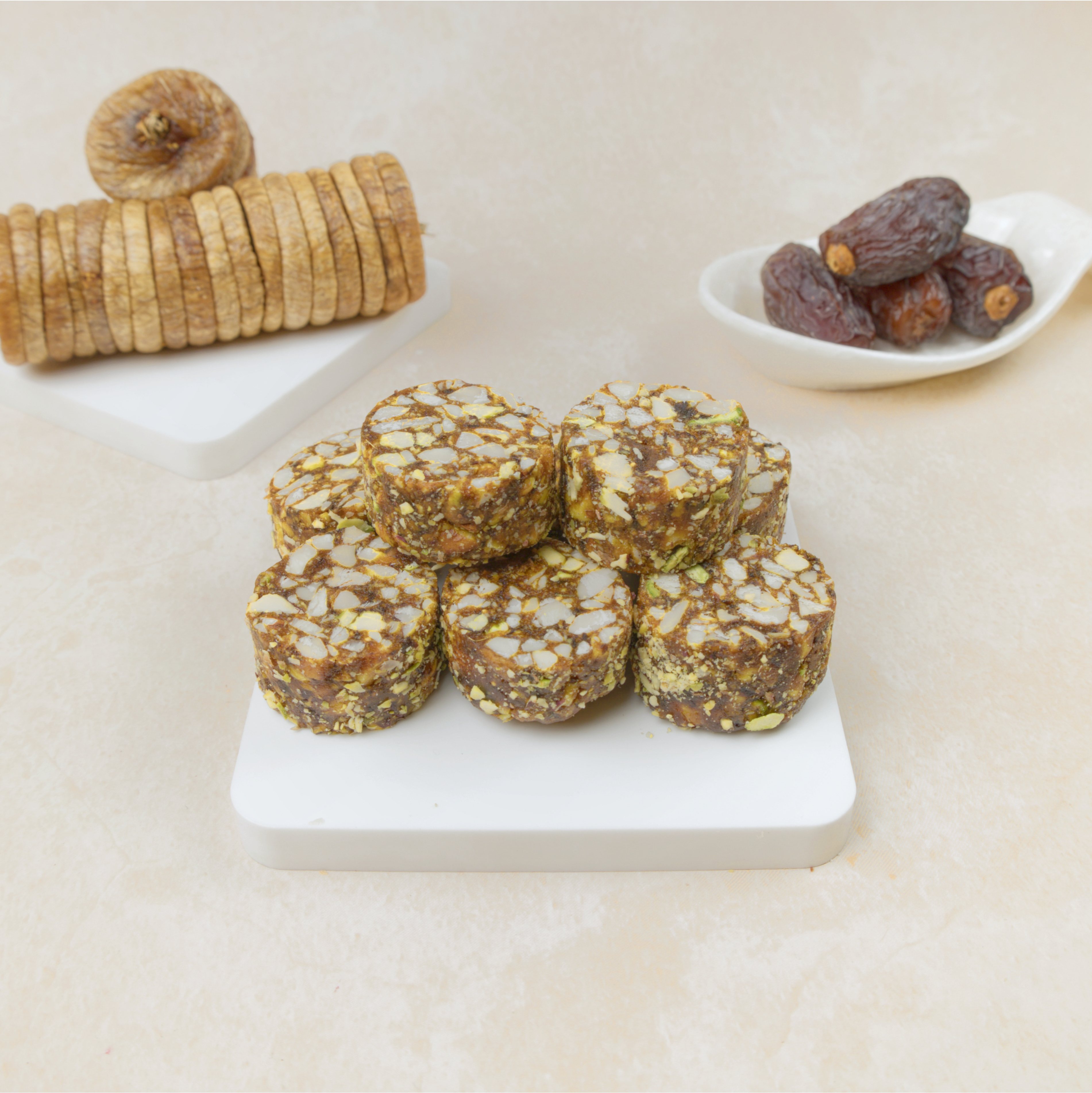 Sugarless Dates and Nuts sweet Online in India